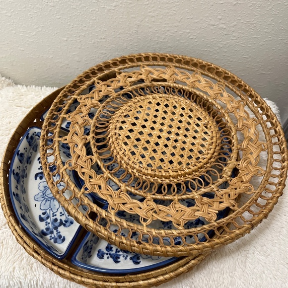 5 Piece Ceramic Crudité Set in Wicker Basket - Picture 10 of 14